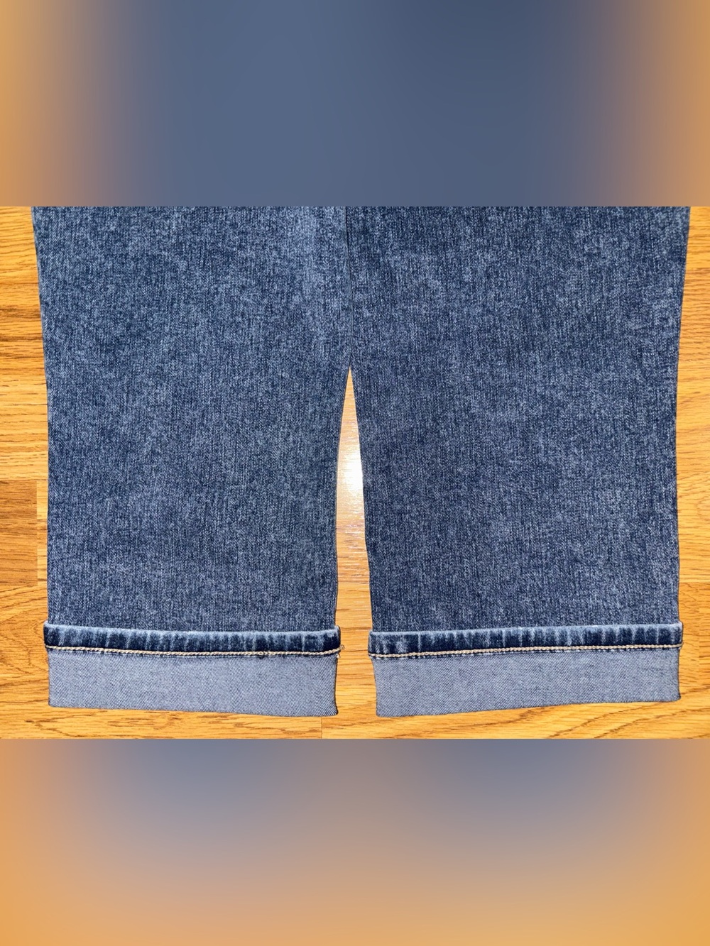 M Jeans By Maurices Classic 21 Inch Cuffed Denim Capri Women’s Size 12 Acid Wash - Picture 16 of 16